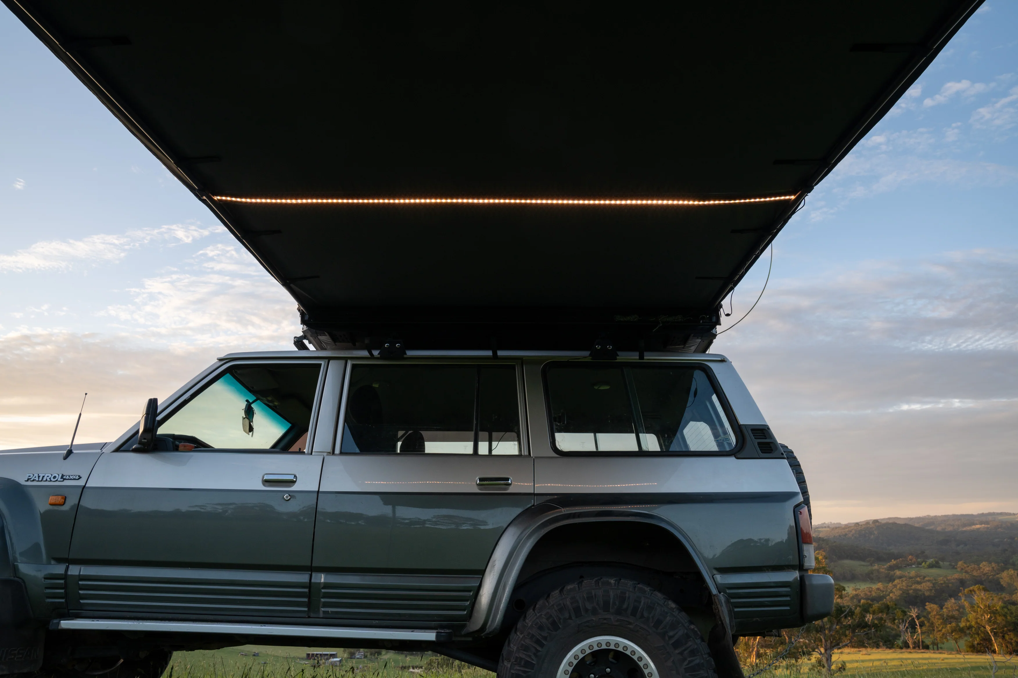 2m x 2.5m Roll Out Awning with LED Strip - Image 3