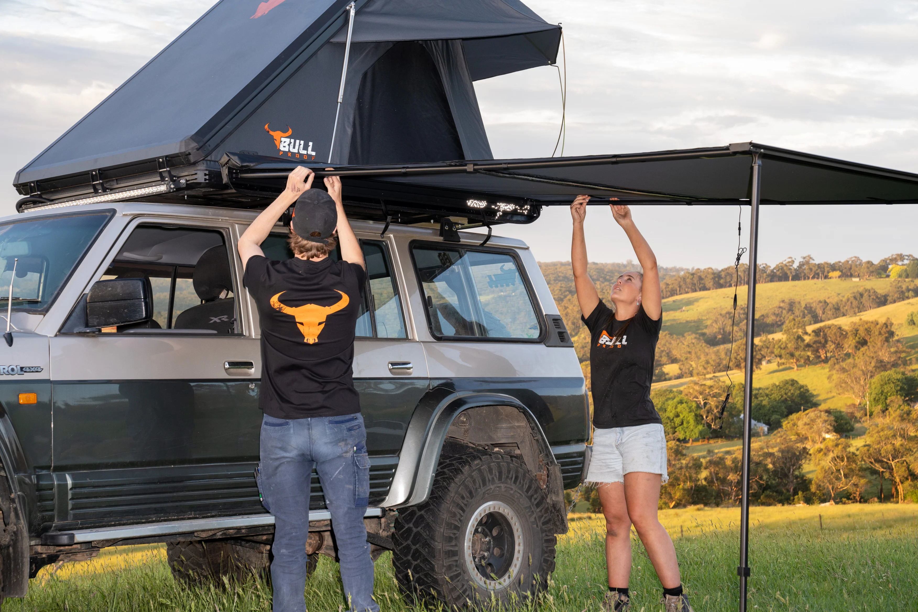 2m x 2.5m Roll Out Awning with LED Strip - Image 6