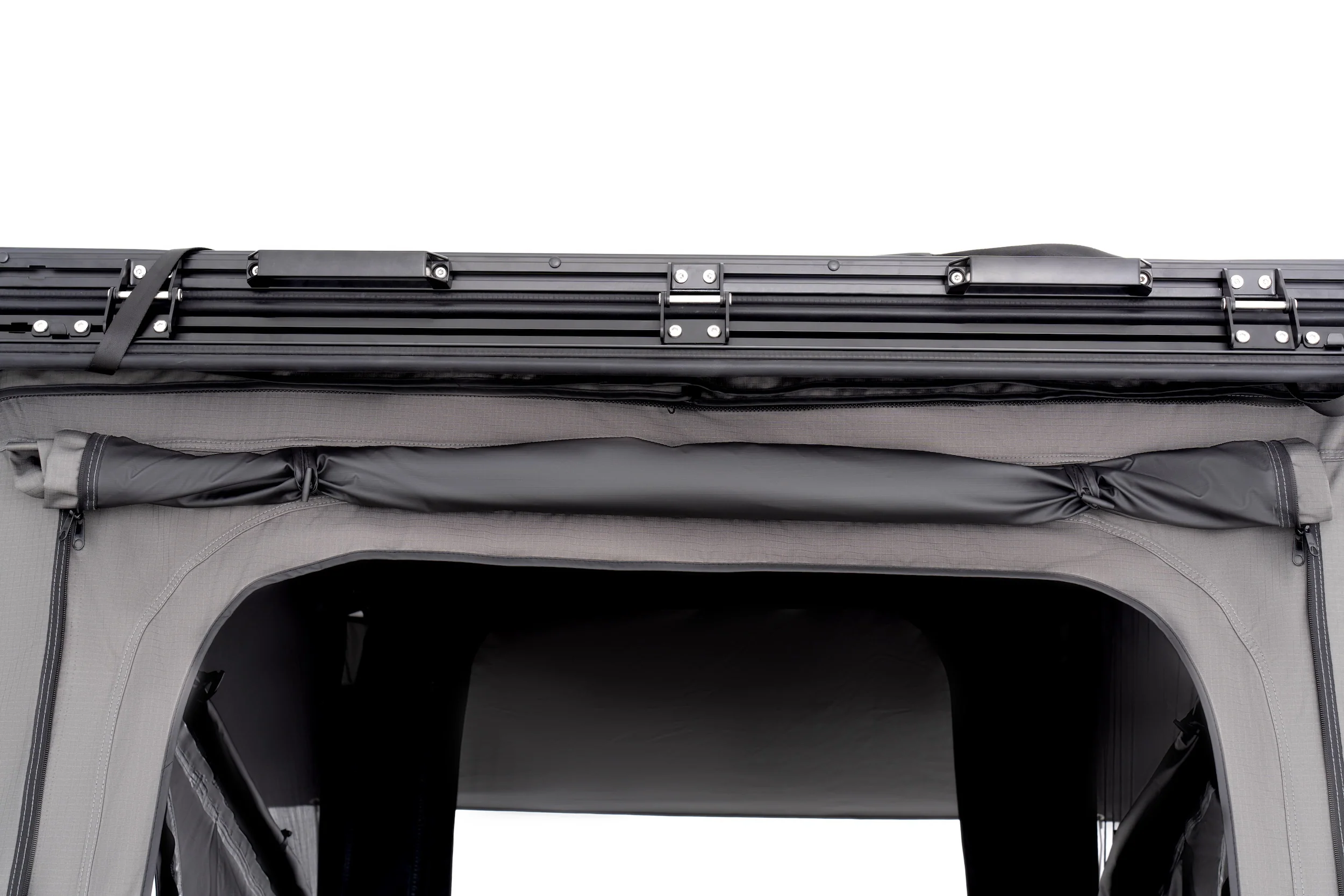 Summit XLZ 1550 Rooftop Tent - Image 9