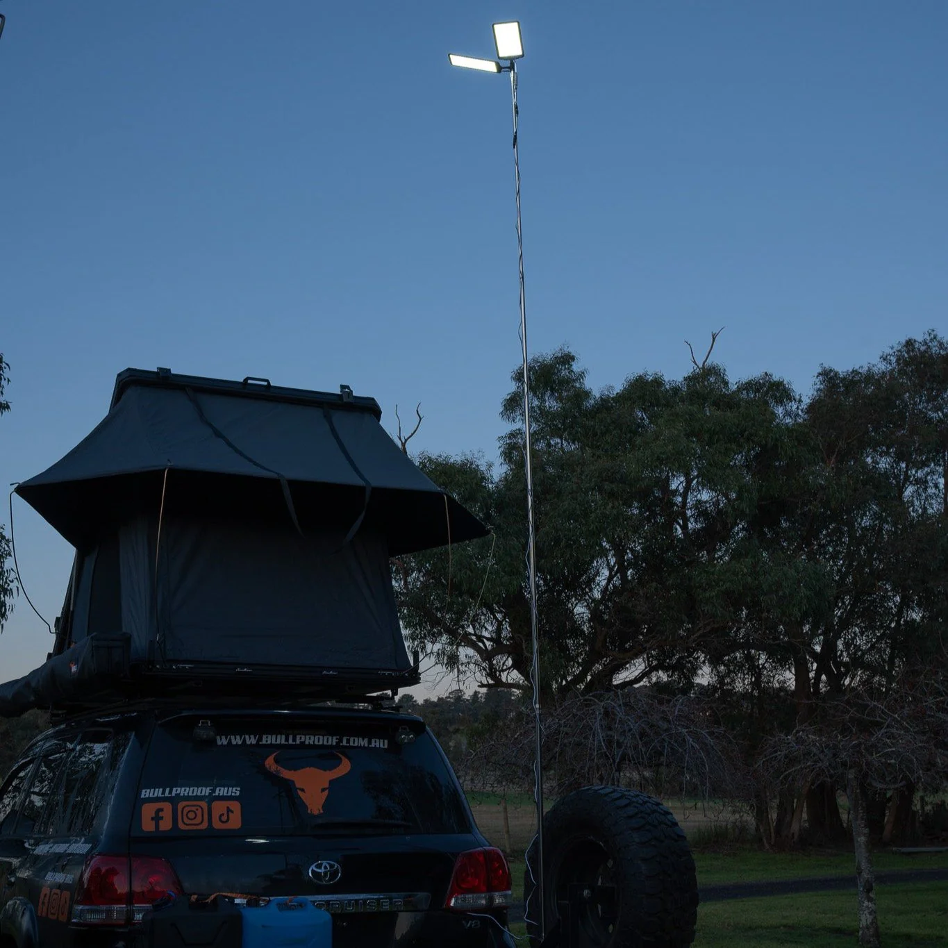 BP Telescopic Camp Light - Image 4